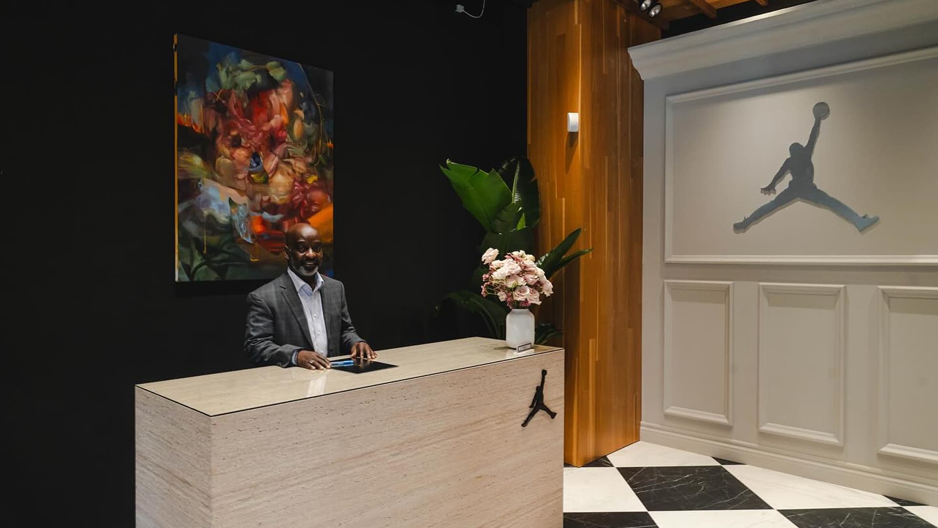 Shoe Palace x Jordan Apartment 23 installation